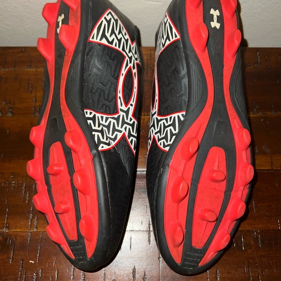 Under Armour soccer cleats - Picture 4 of 6